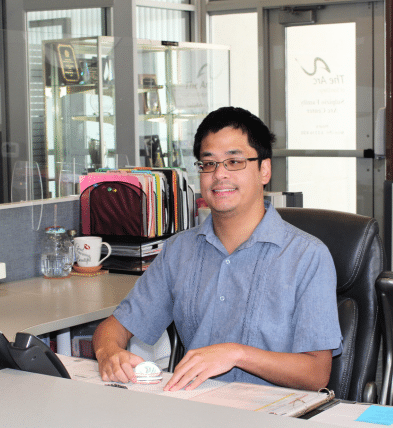 Jian at Front Desk